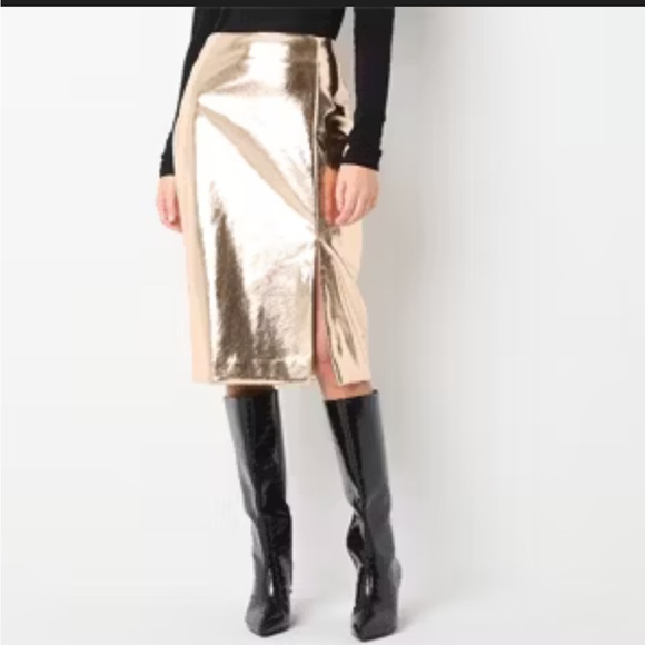 Worthington Dresses & Skirts - NWT Worthington Rose Gold Metallic Pencil Skirt